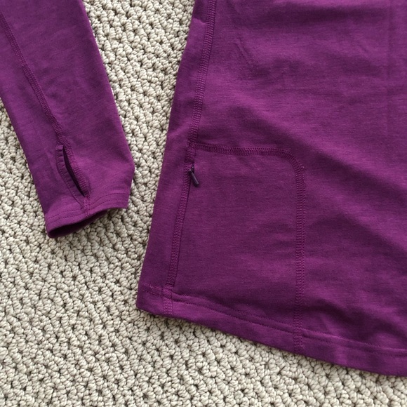 Oakley NWT OHydrolix Stride Long Sleeve Tech Tee - Picture 4 of 5